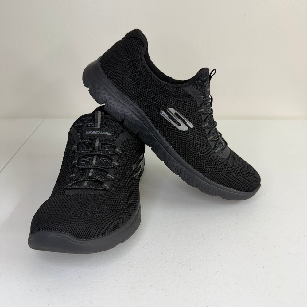 Skechers women's solid black pull on memory‎ foam sneakers work shoes active 8